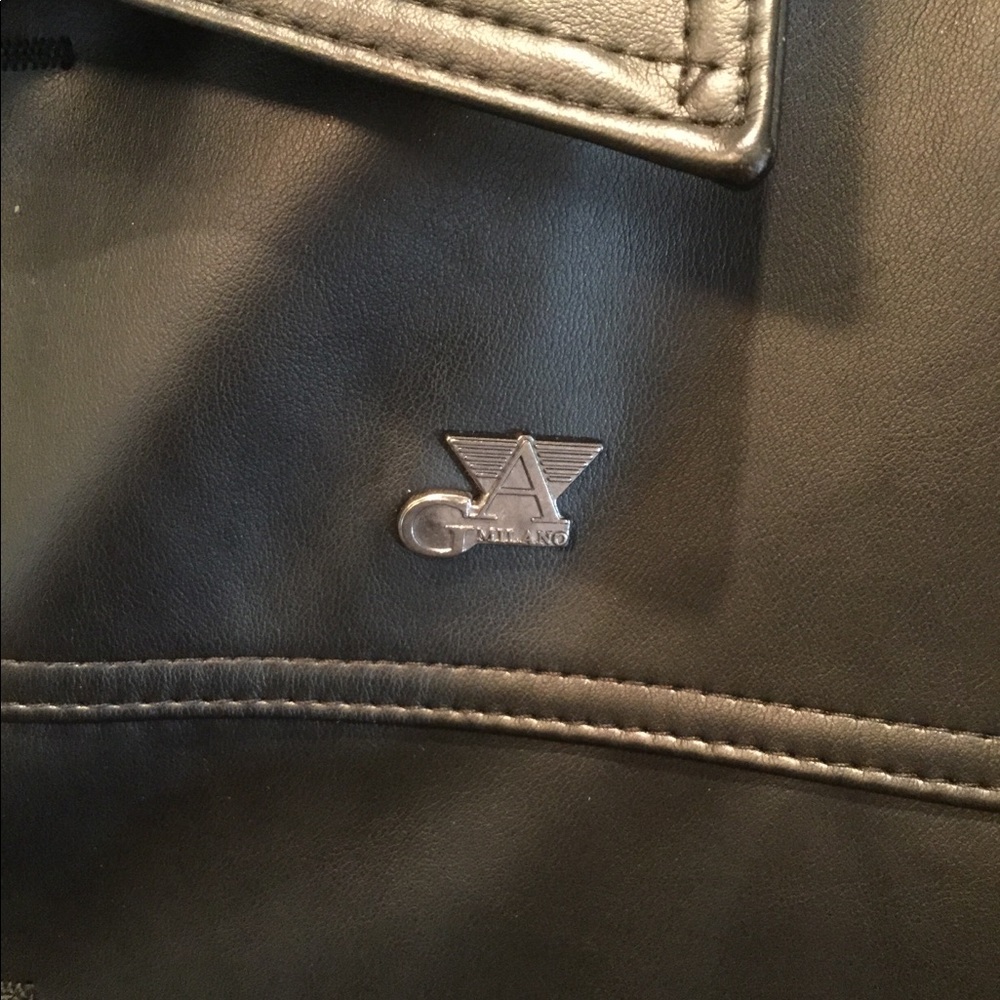 Men Jacket - Picture 2 of 4